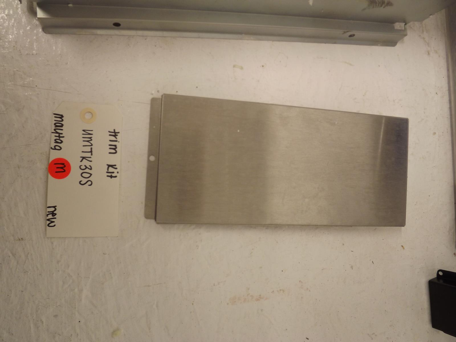 Maytag Microwave UMTK30S Trim Kit New *SEE NOTE* Maytag Microwave UMTK30S Trim Kit New *SEE NOTE*